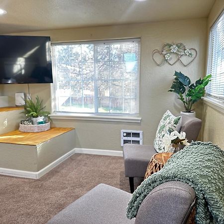 Near Downtown- Kitchen-Washerdryer-Parking Medford Exterior foto
