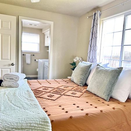 Near Downtown- Kitchen-Washerdryer-Parking Medford Exterior foto