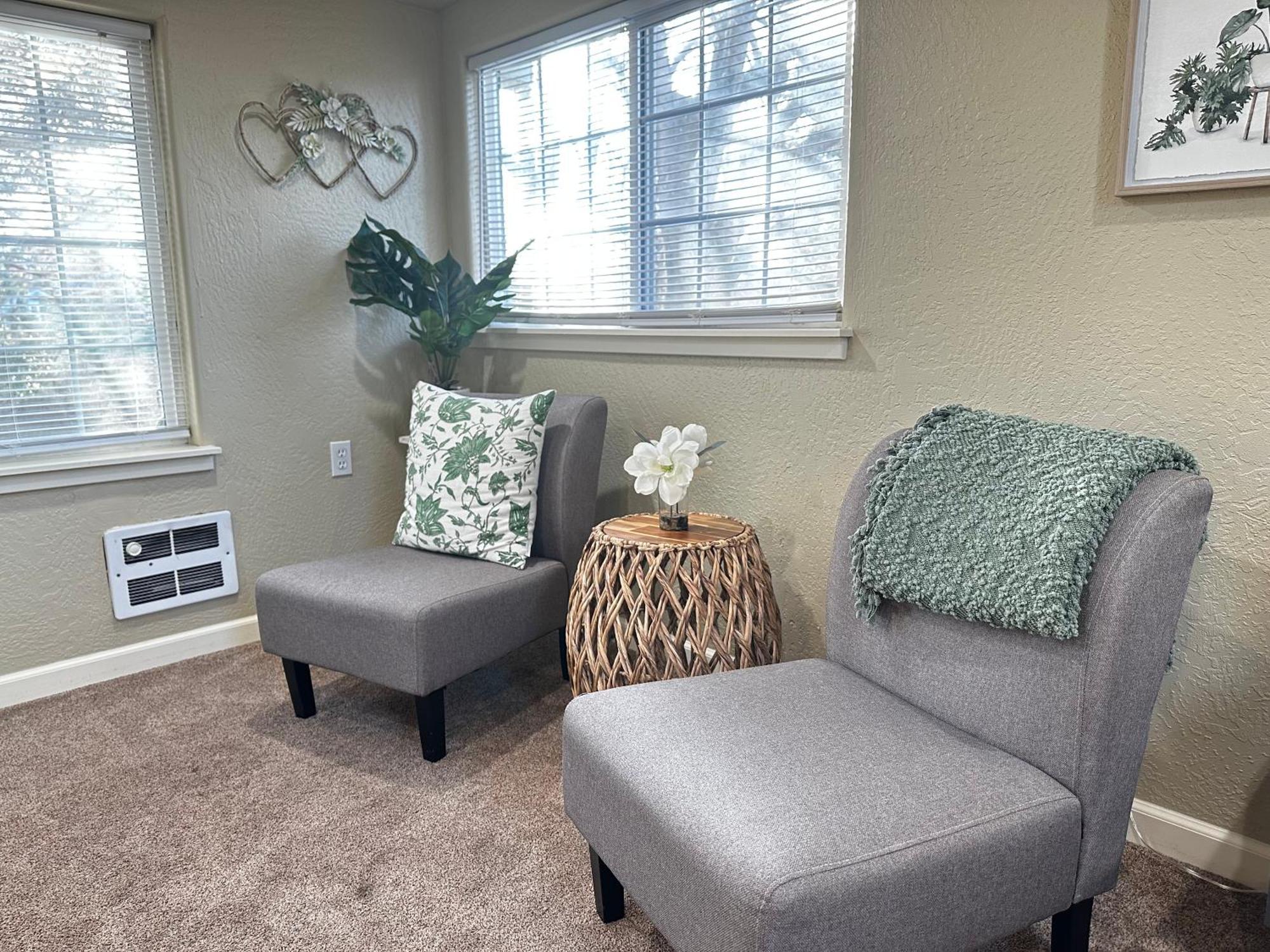 Near Downtown- Kitchen-Washerdryer-Parking Medford Exterior foto
